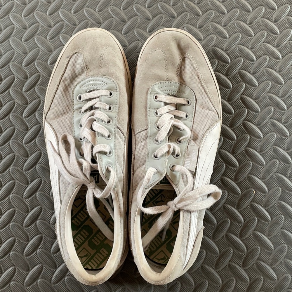 Size 10 Puma shoes
